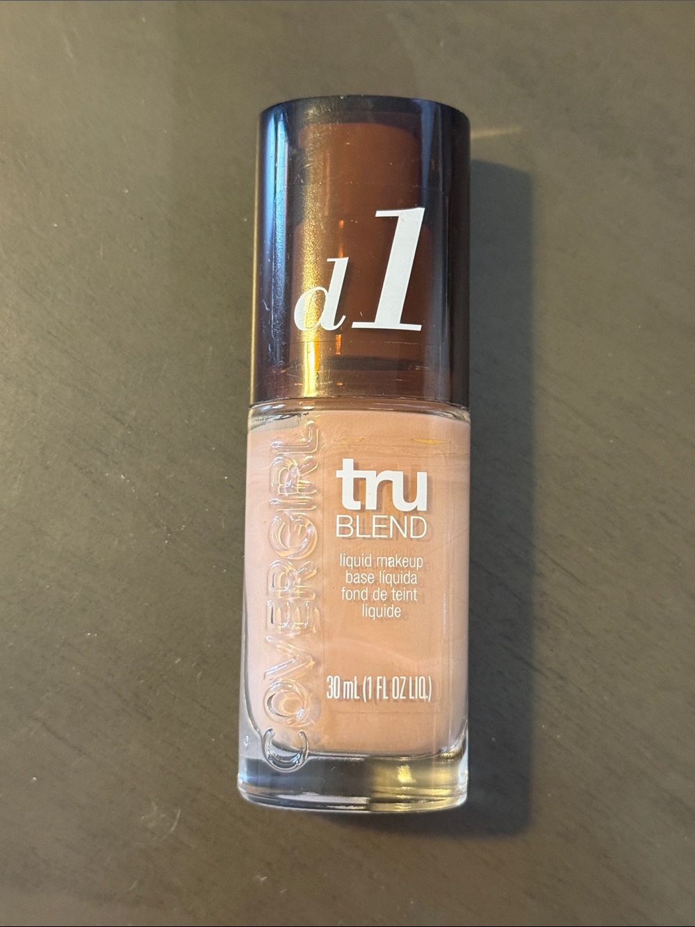 🌻 Covergirl TruBlend Liquid Foundation in D1 Creamy Beige NWT